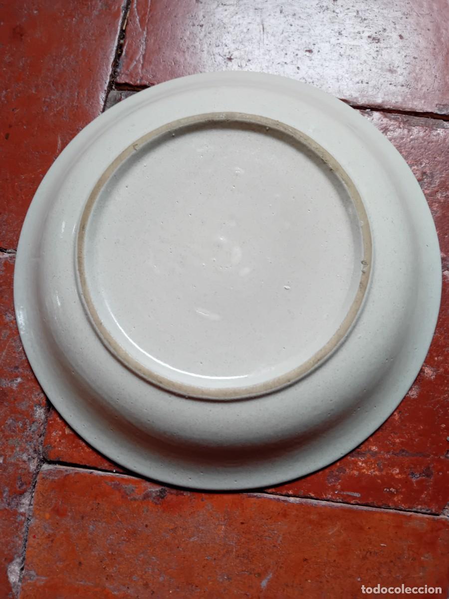 Antig&uuml;edades: Plato hondo de gres. - Foto 2