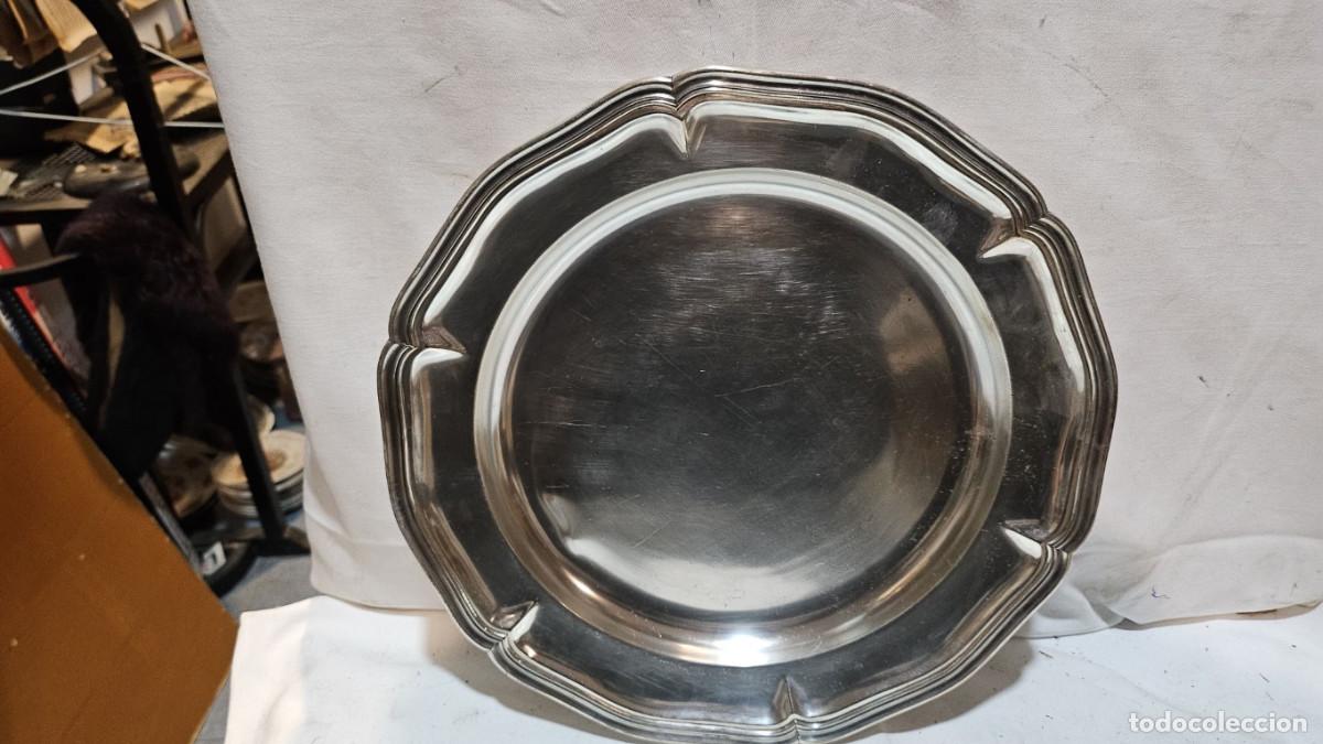 Antig&uuml;edades: plato ba&ntilde;ada en plata - Foto 1