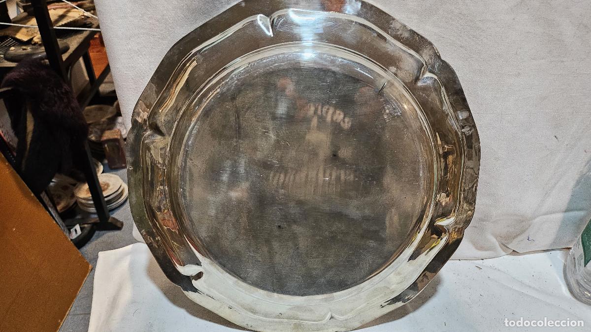 Antig&uuml;edades: plato ba&ntilde;ada en plata - Foto 4