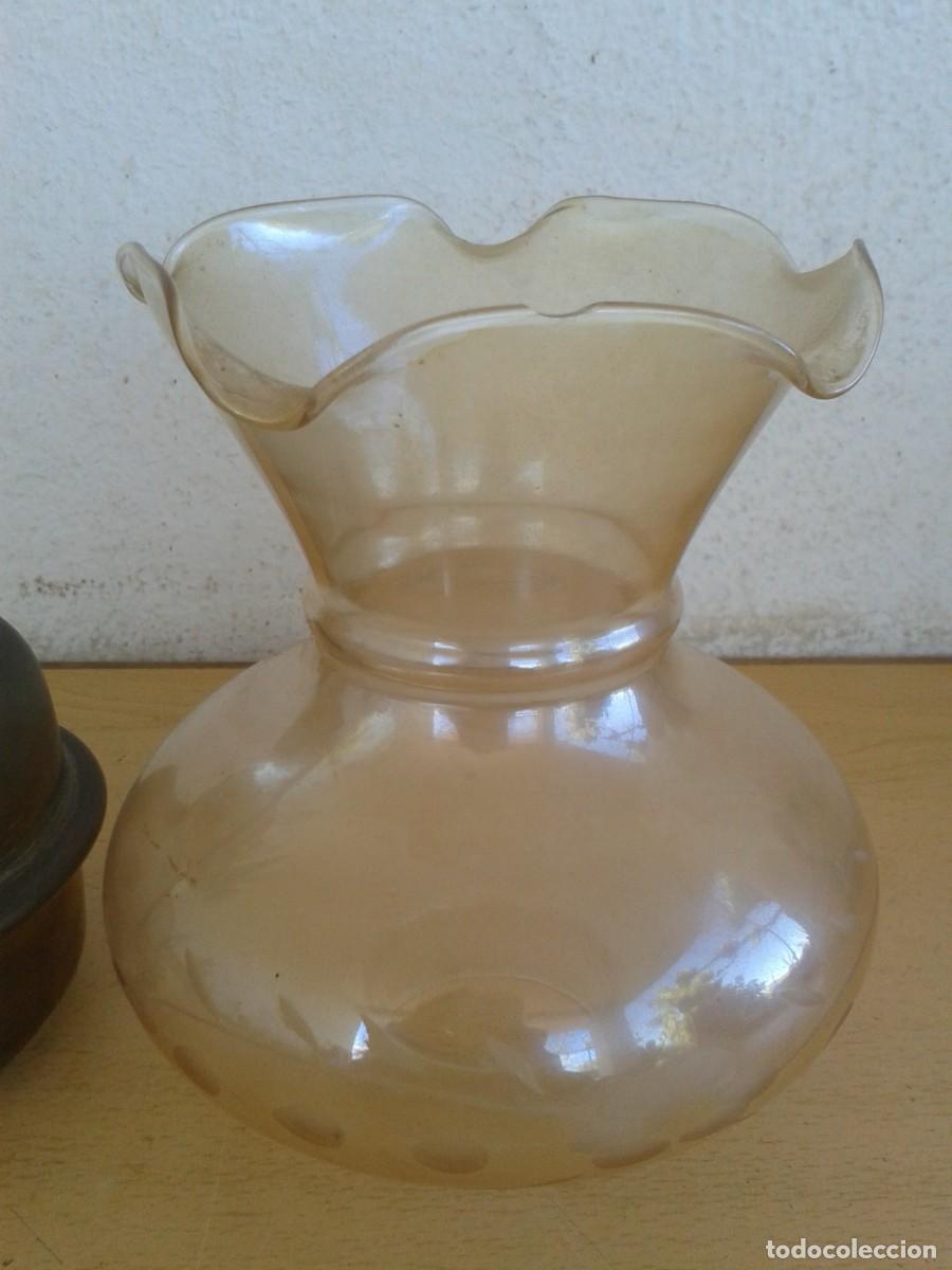 Antig&uuml;edades: QUINQUE ANTIGUO DE LATON CON TULIPA - Foto 7