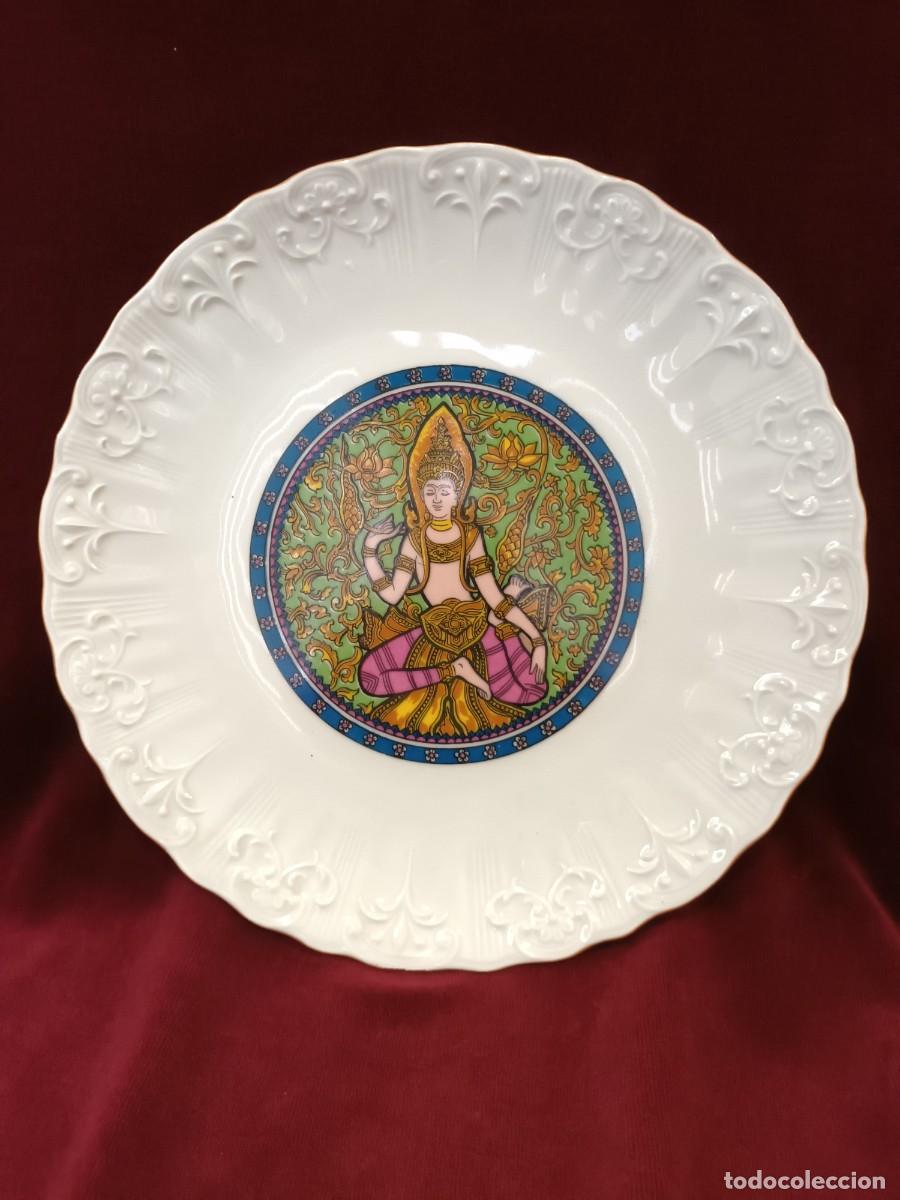 Antig&uuml;edades: PLATO DECORADO DE PORCELANA - Foto 4
