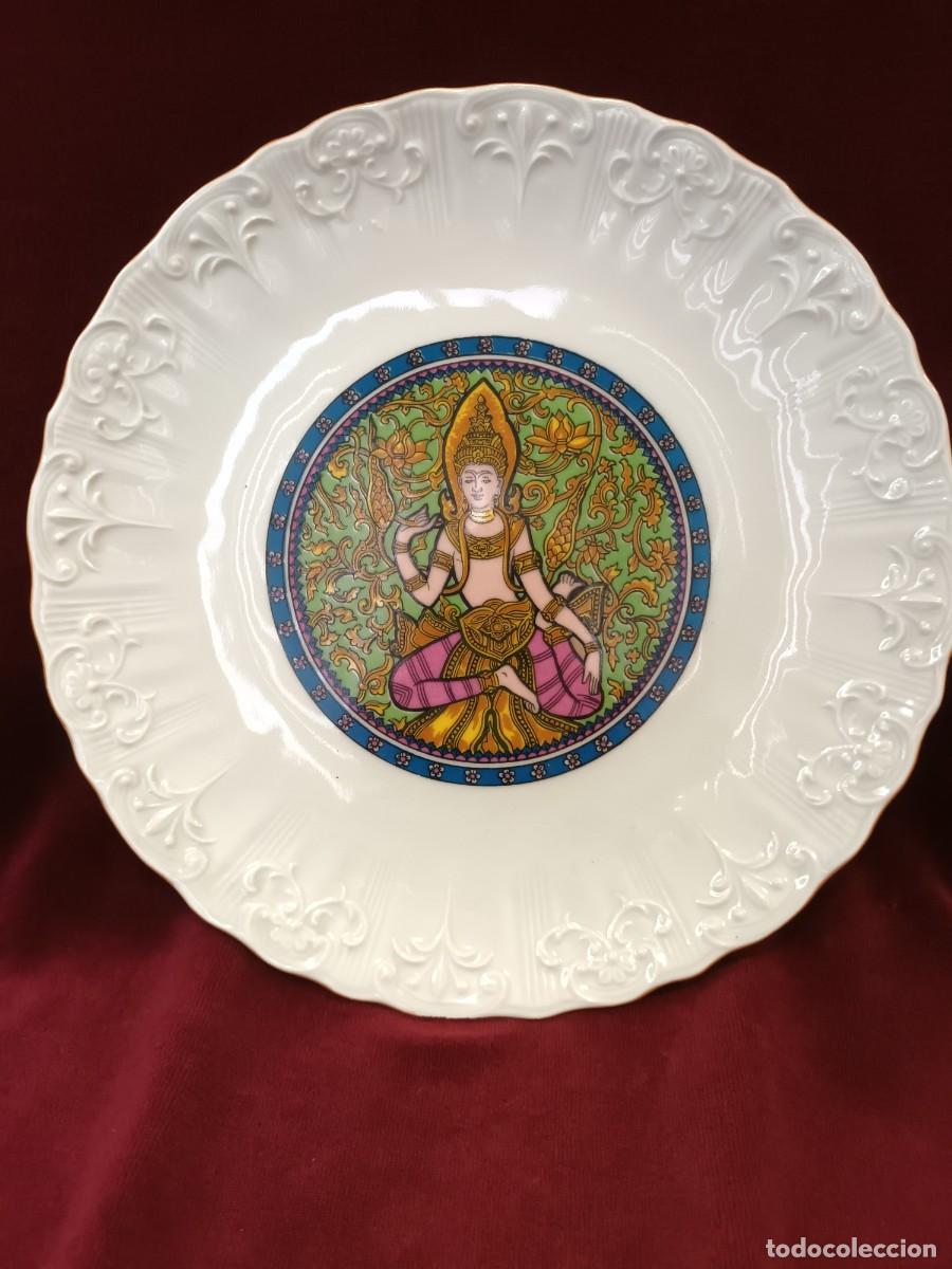Antig&uuml;edades: PLATO DECORADO DE PORCELANA - Foto 8