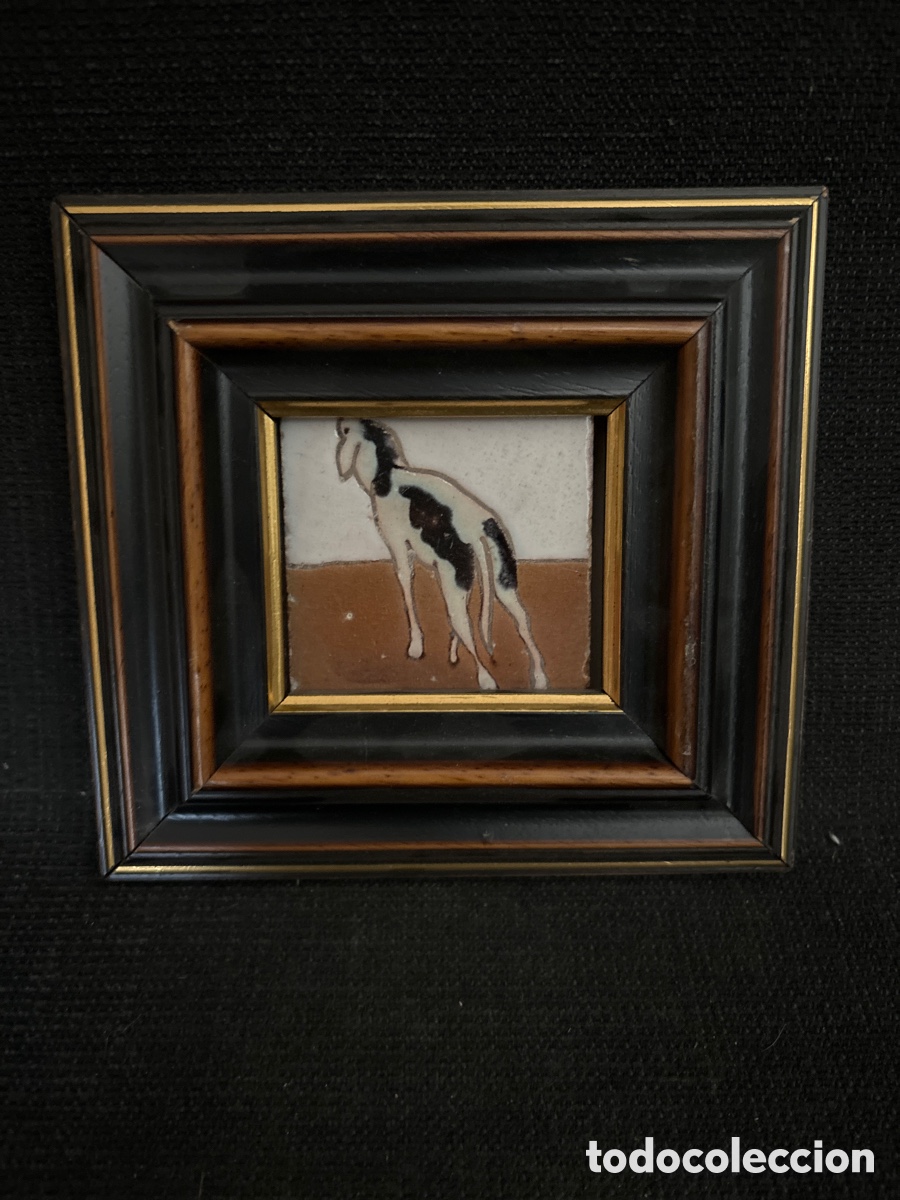 Antig&uuml;edades: Azulejo de perro enmarcado - Foto 2