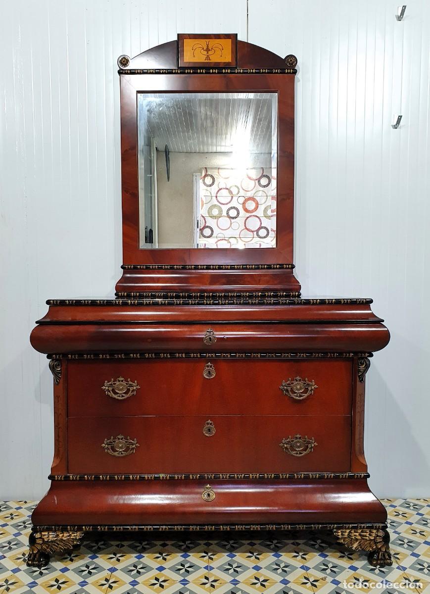 Antig&uuml;edades: Comoda y espejo en madera de caoba maciza - Foto 8