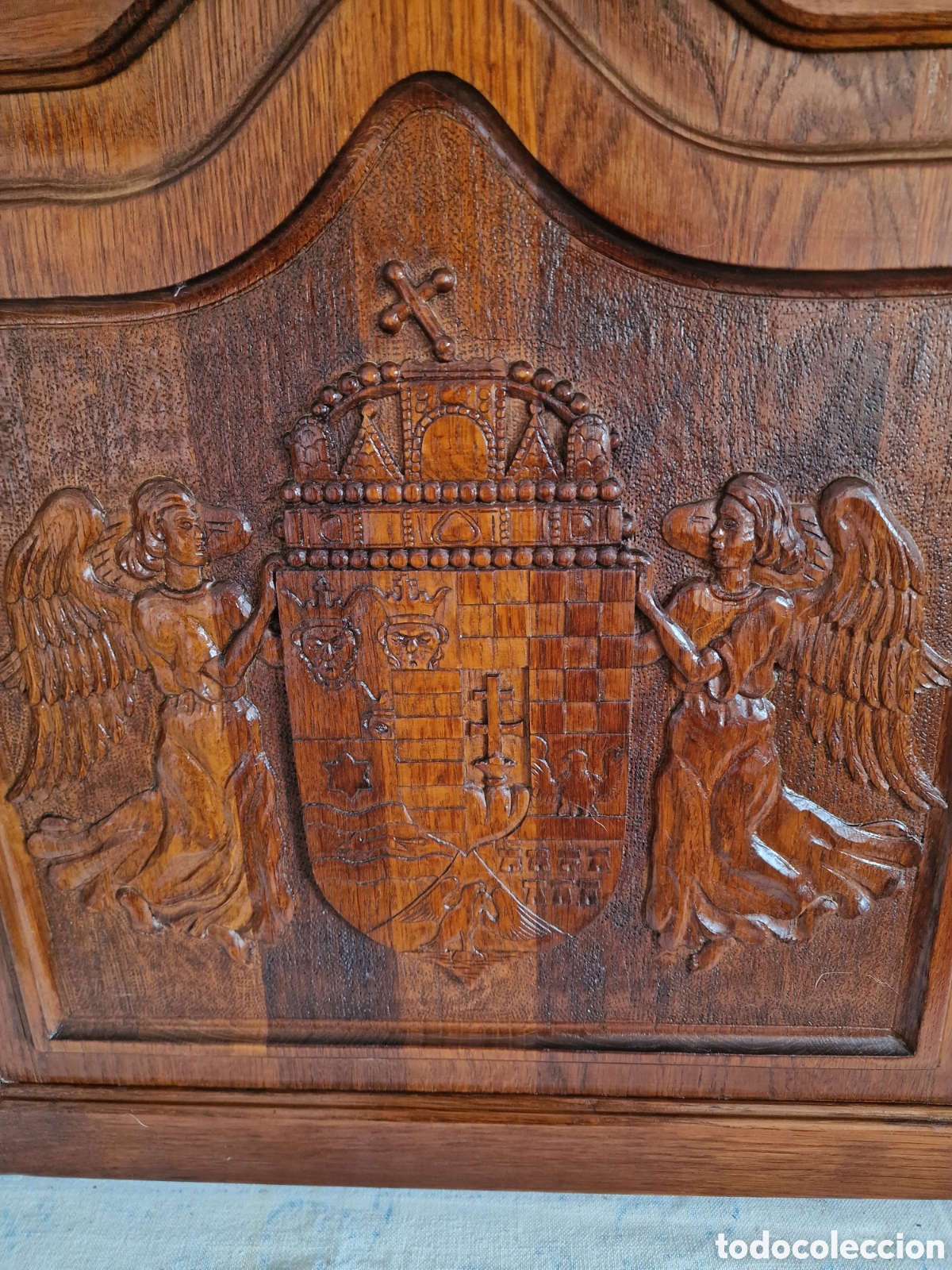 Antig&uuml;edades: 2 puertas con escudos - Foto 2