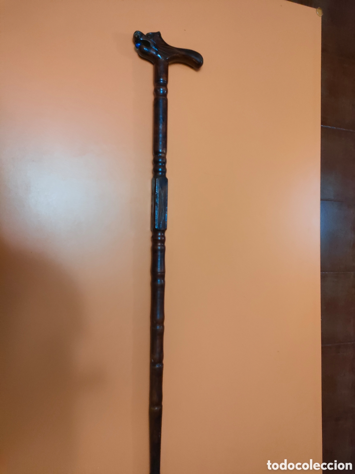 Antig&uuml;edades: Bast&oacute;n con cabeza de drag&oacute;n - Foto 1
