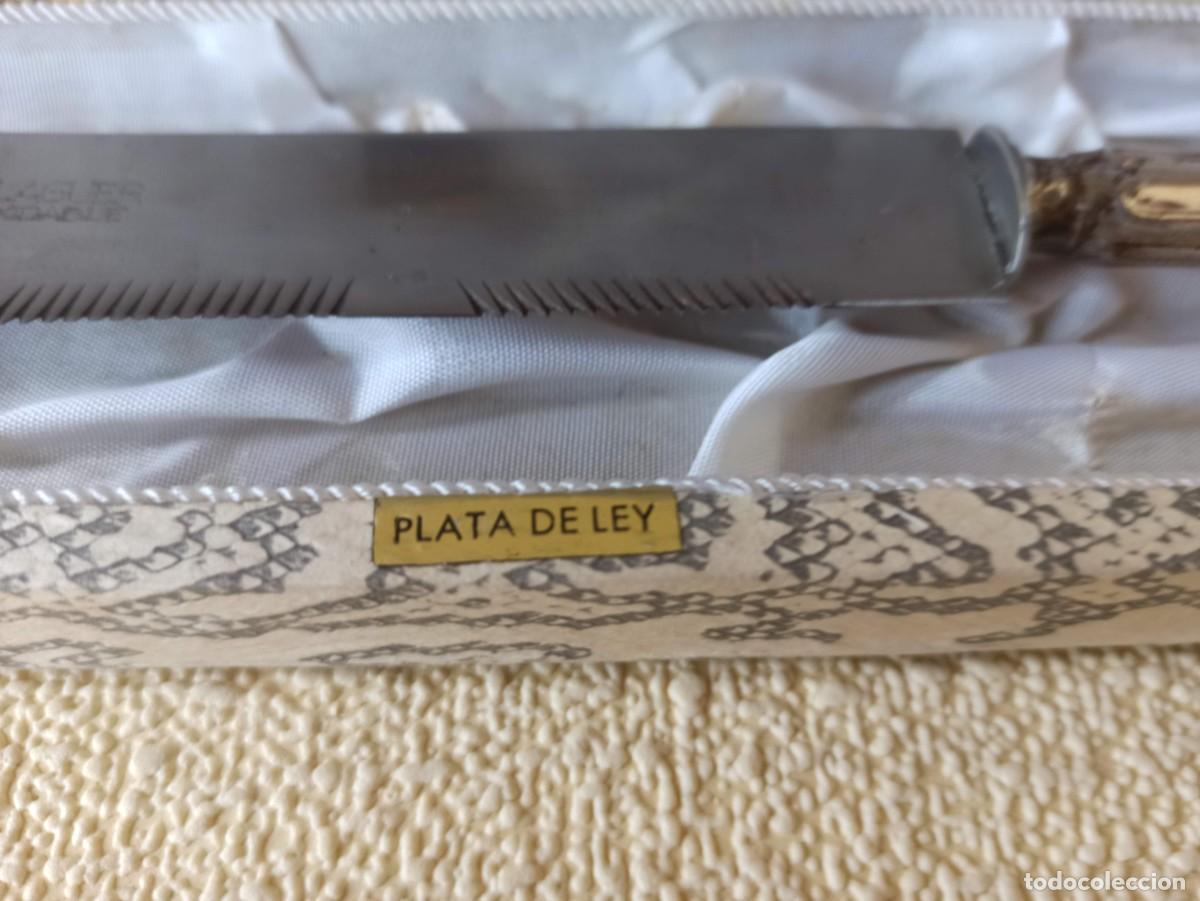 Antig&uuml;edades: Cuchillo para cortar pan de Plata de Ley - Foto 3