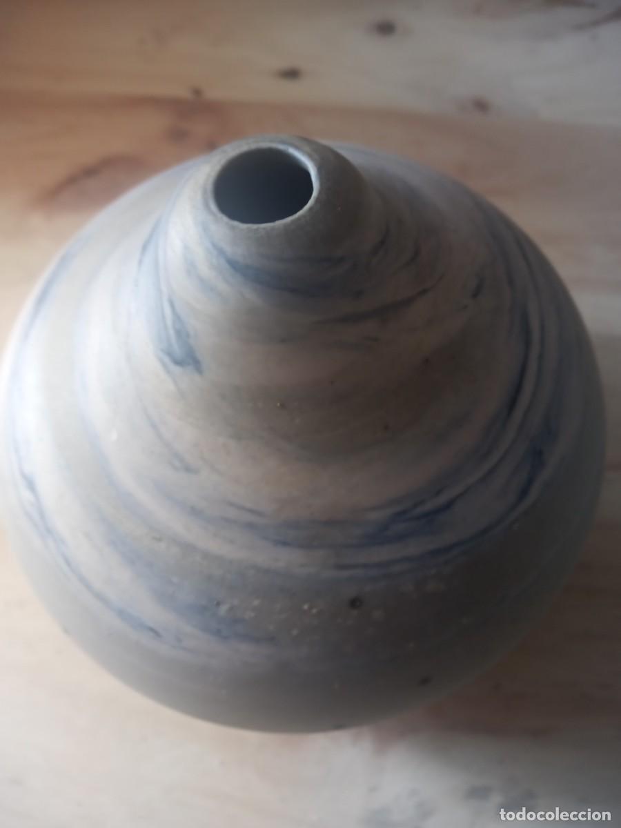 Antig&uuml;edades: BONITO JARRON CERAMICA FIRMADO