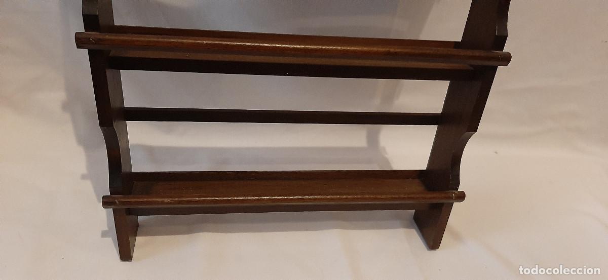 Antig&uuml;edades: Estanter&iacute;a de madera...coleccionismo - Foto 5