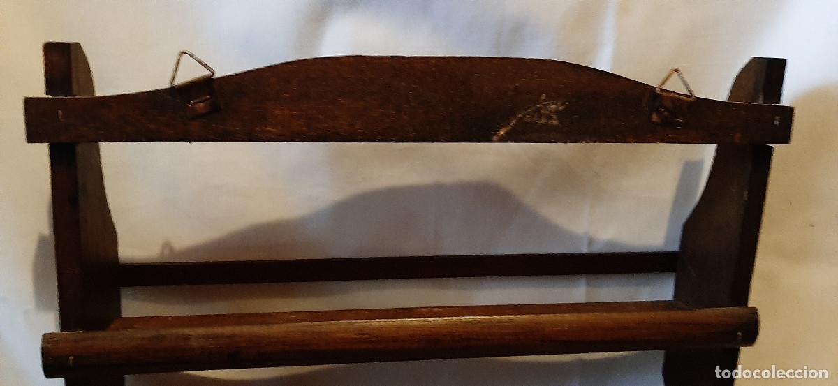 Antig&uuml;edades: Estanter&iacute;a de madera...coleccionismo - Foto 7