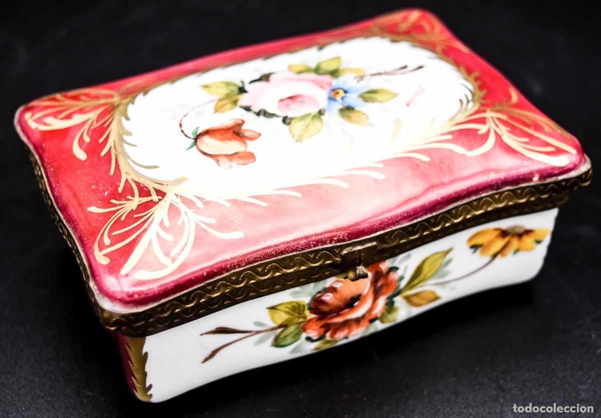 Antig&uuml;edades: Caja de porcelana - Joyero - Foto 3