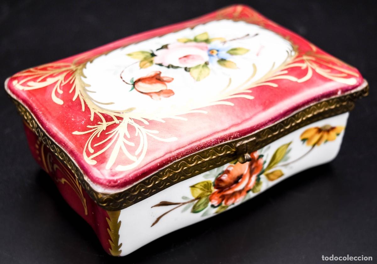 Antig&uuml;edades: Caja de porcelana - Joyero - Foto 5