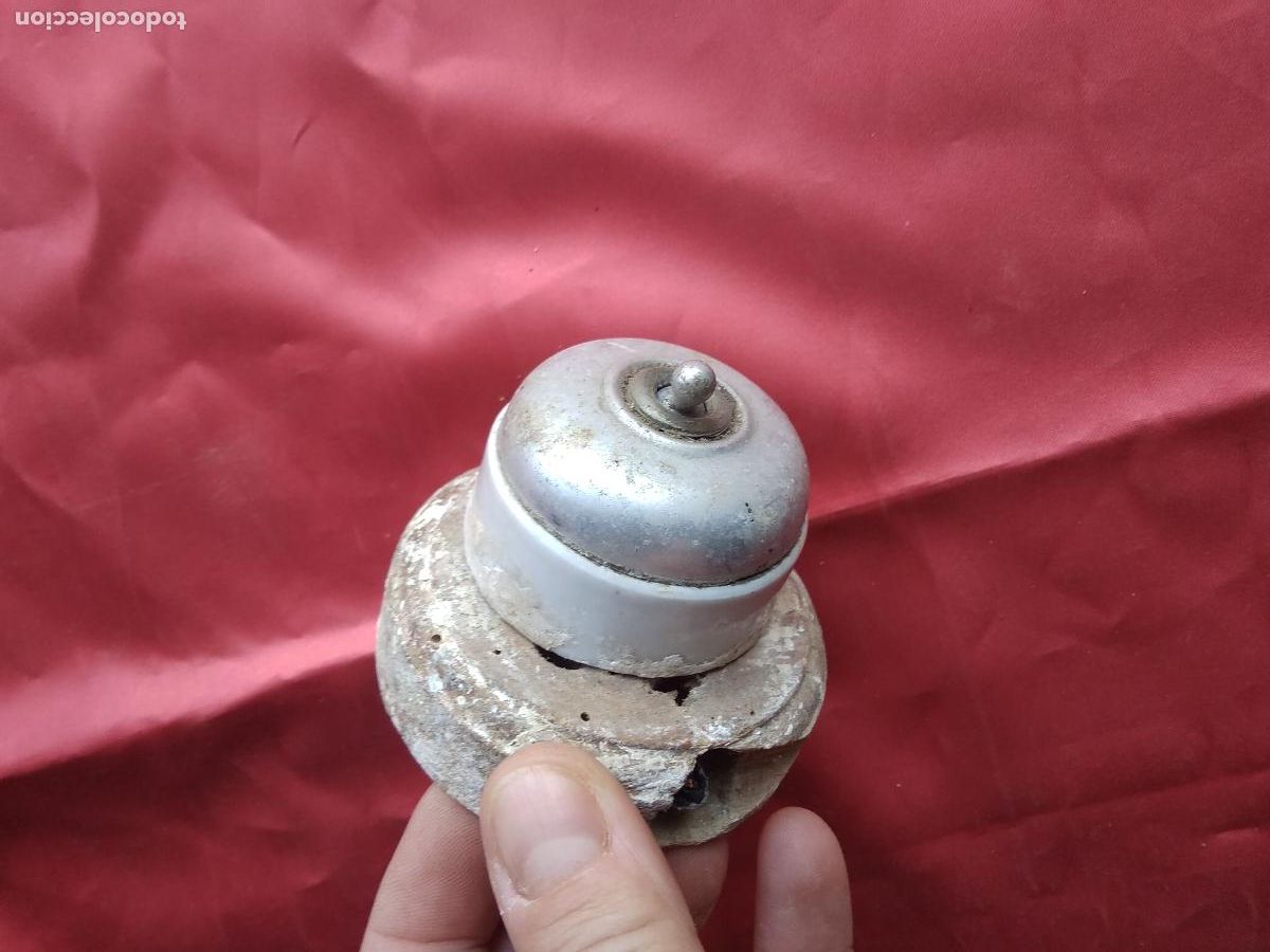 Antig&uuml;edades: Antiguo interruptor aluminio, cer&aacute;mica, madera. V.4 - Foto 3