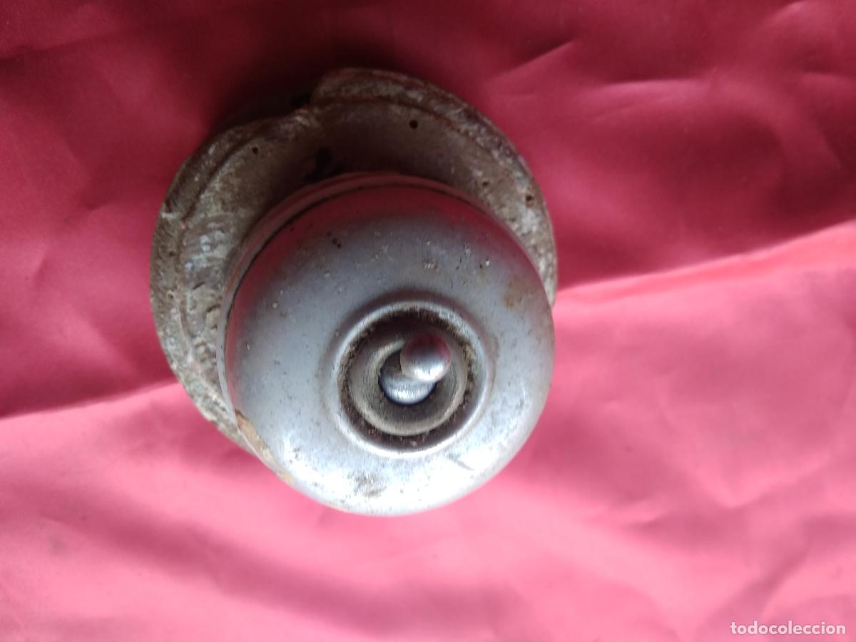 Antig&uuml;edades: Antiguo interruptor aluminio, cer&aacute;mica, madera. V.4 - Foto 5