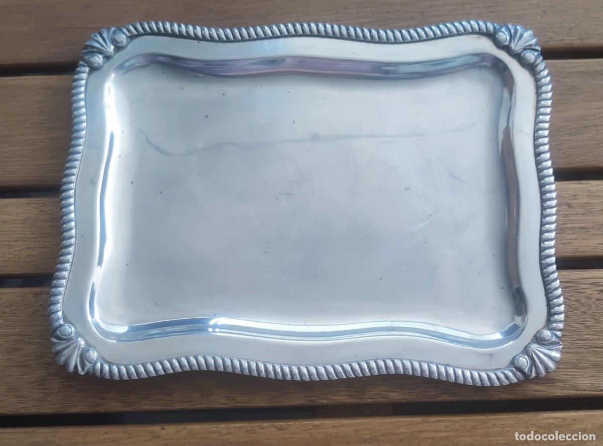 Antig&uuml;edades: Bandeja ba&ntilde;ada en plata - Foto 1