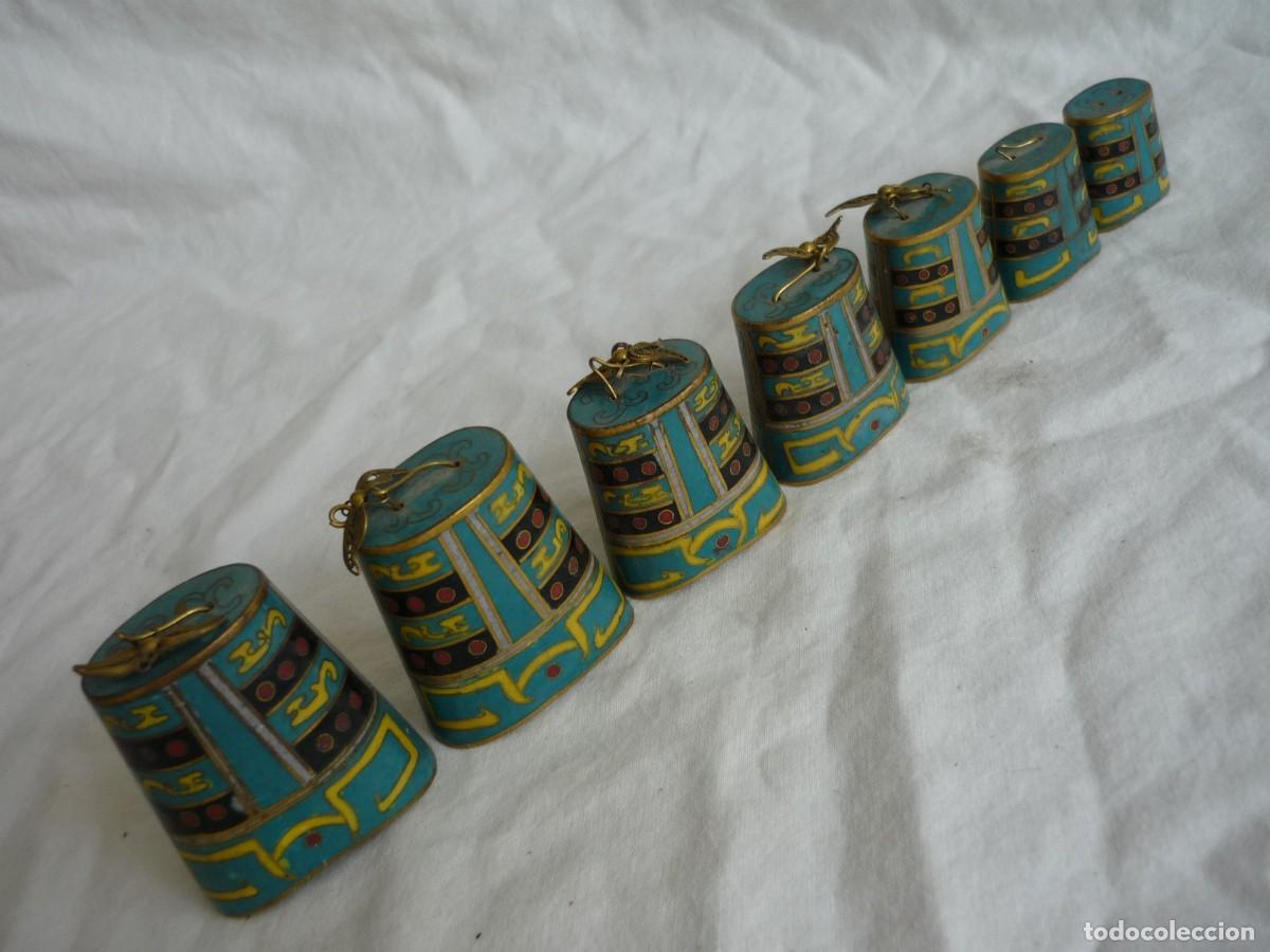 Antig&uuml;edades: Colecci&oacute;n de campanas de bronce o lat&oacute;n esmaltado - Foto 2