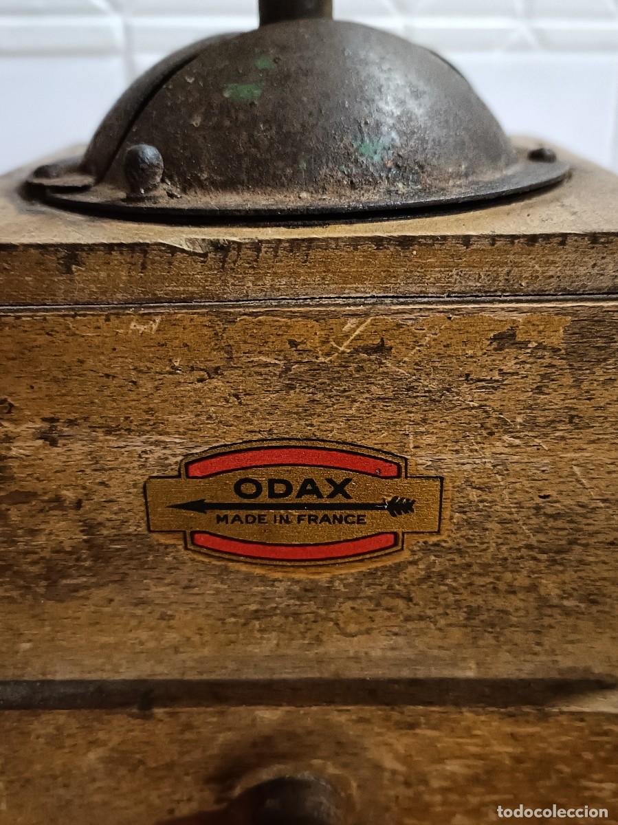 Oggetti Antichi: Antiguo molinillo de caf&eacute; de la firma odax