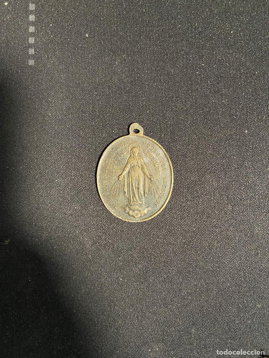 Antig&uuml;edades: MEDALLA RELIGIOSA VIRGEN MAR&Iacute;A - Foto 1