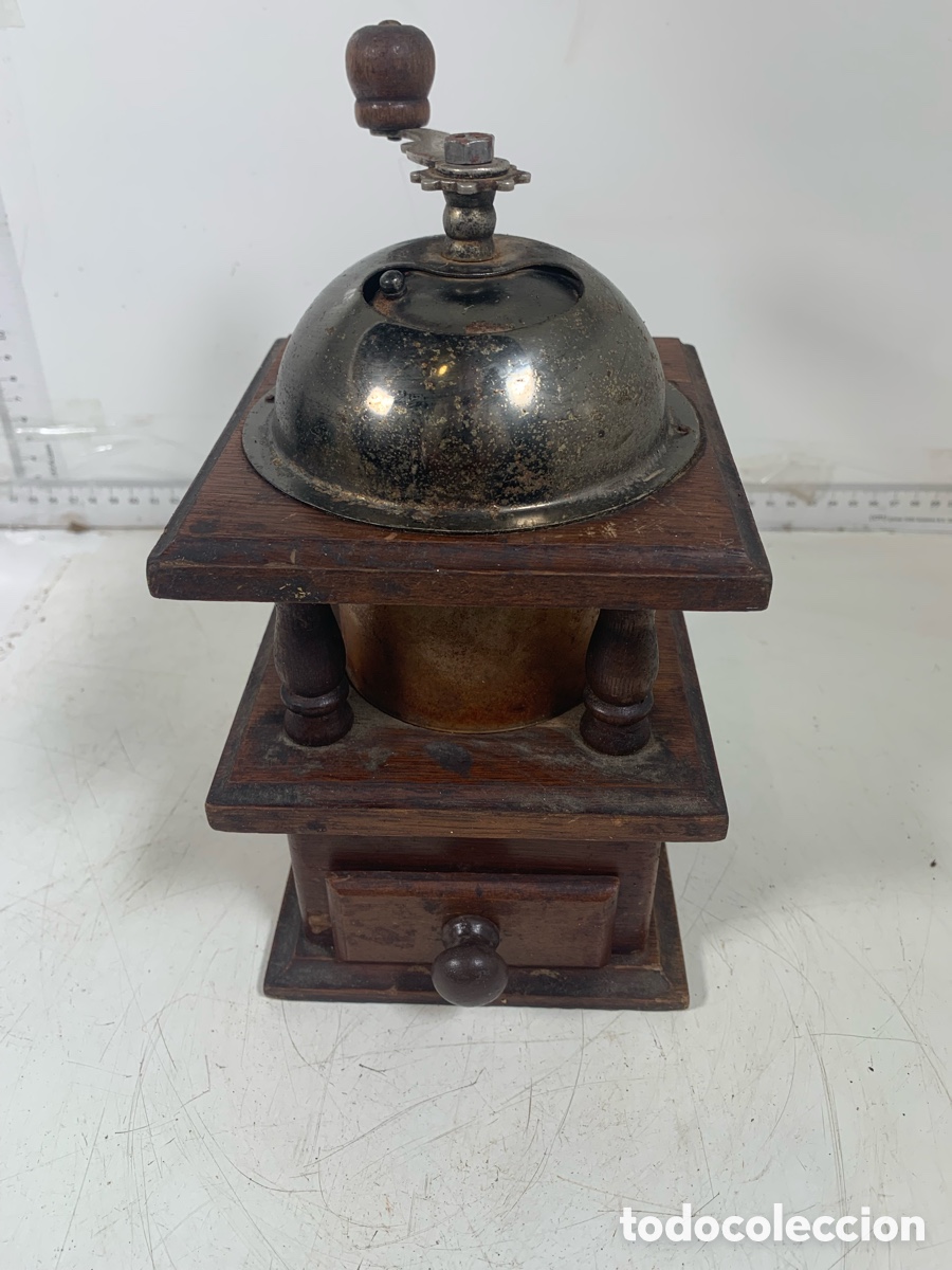 Antig&uuml;edades: 01_ Molinillo de caf&eacute; de madera - Foto 1