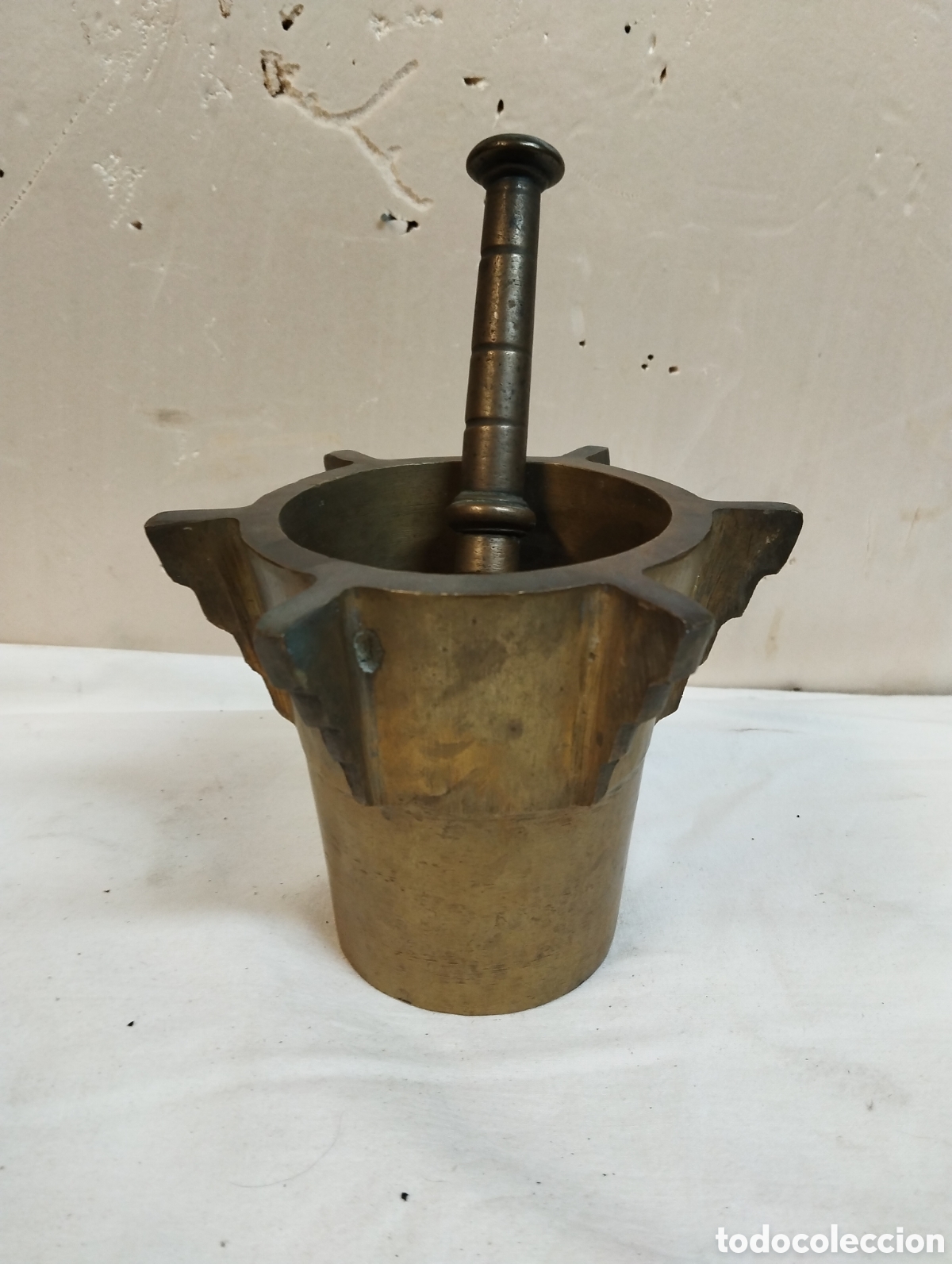 Antig&uuml;edades: Almirez de bronce - Foto 1
