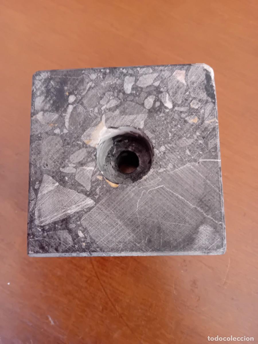 Antig&uuml;edades: Peana negra de m&aacute;rmol veteado - Foto 6