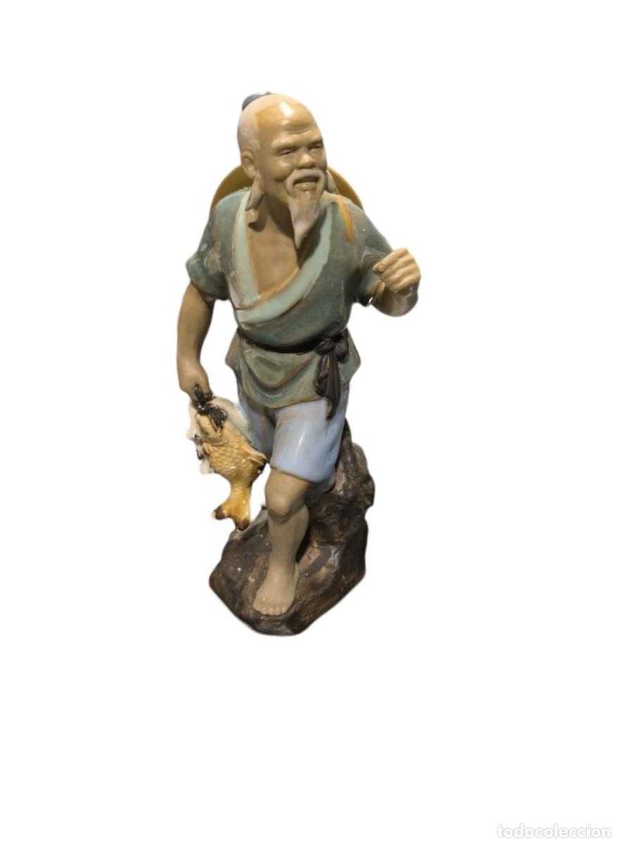 Antig&uuml;edades: estatuilla de mudman - Foto 1