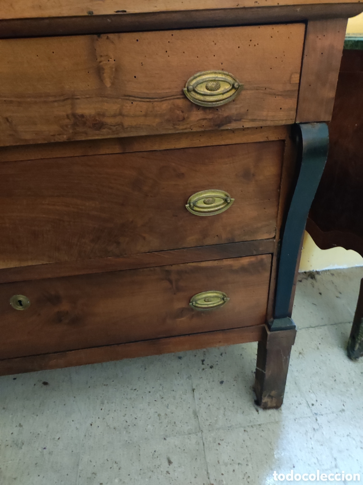 Antig&uuml;edades: C&oacute;moda para restaurar - Foto 3