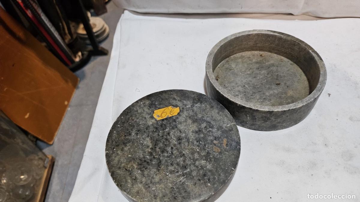 Antig&uuml;edades: caja de piedra artificial - Foto 2