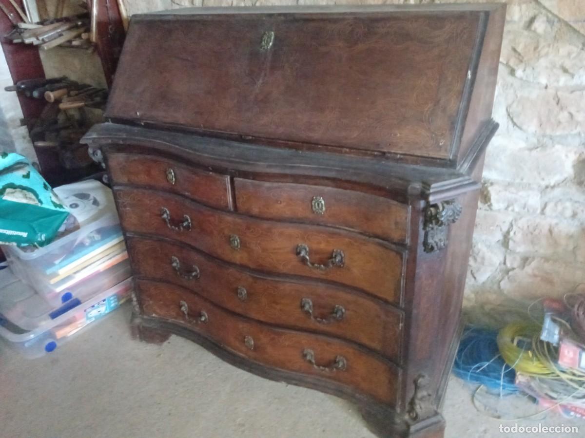 Antig&uuml;edades: Canterano catalan siglo XVll - Foto 3