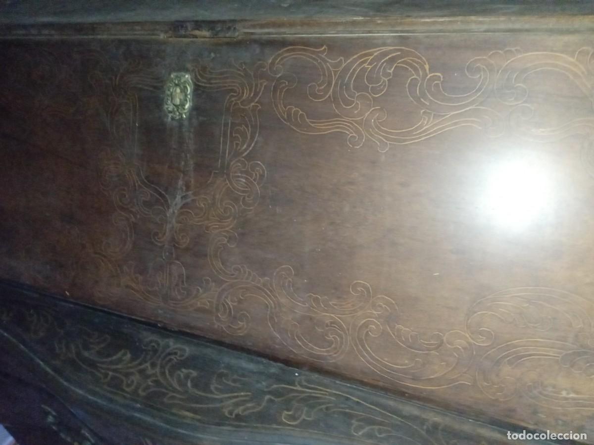 Antig&uuml;edades: Canterano catalan siglo XVll - Foto 9