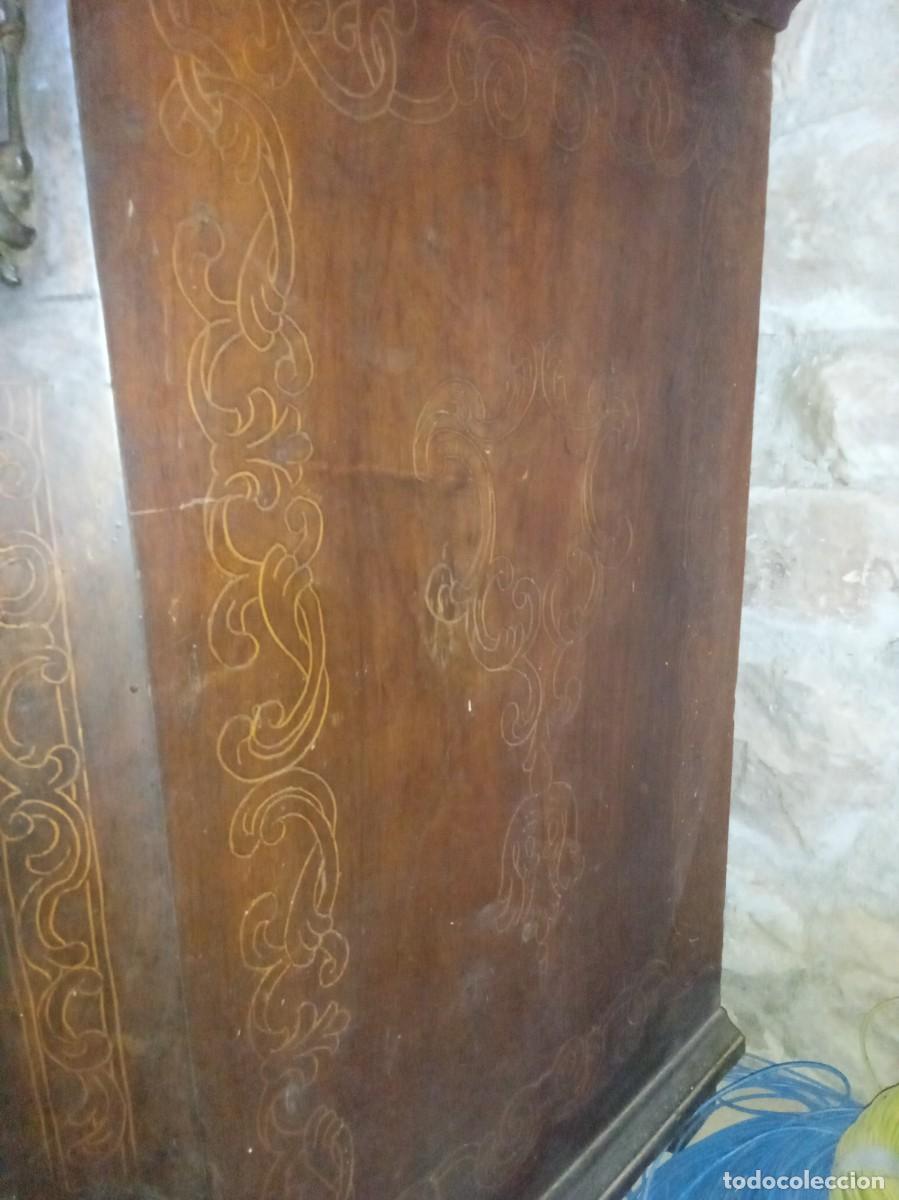 Antig&uuml;edades: Canterano catalan siglo XVll - Foto 14