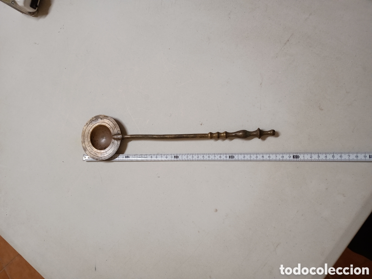 Antig&uuml;edades: Pala de bronce para brasero - Foto 1