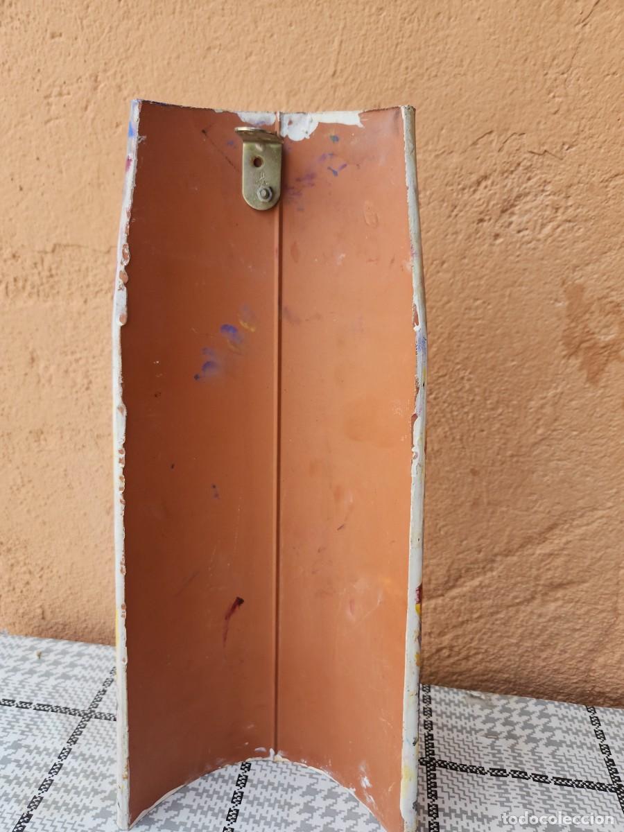 Antig&uuml;edades: Teja pintada a mano - Foto 2