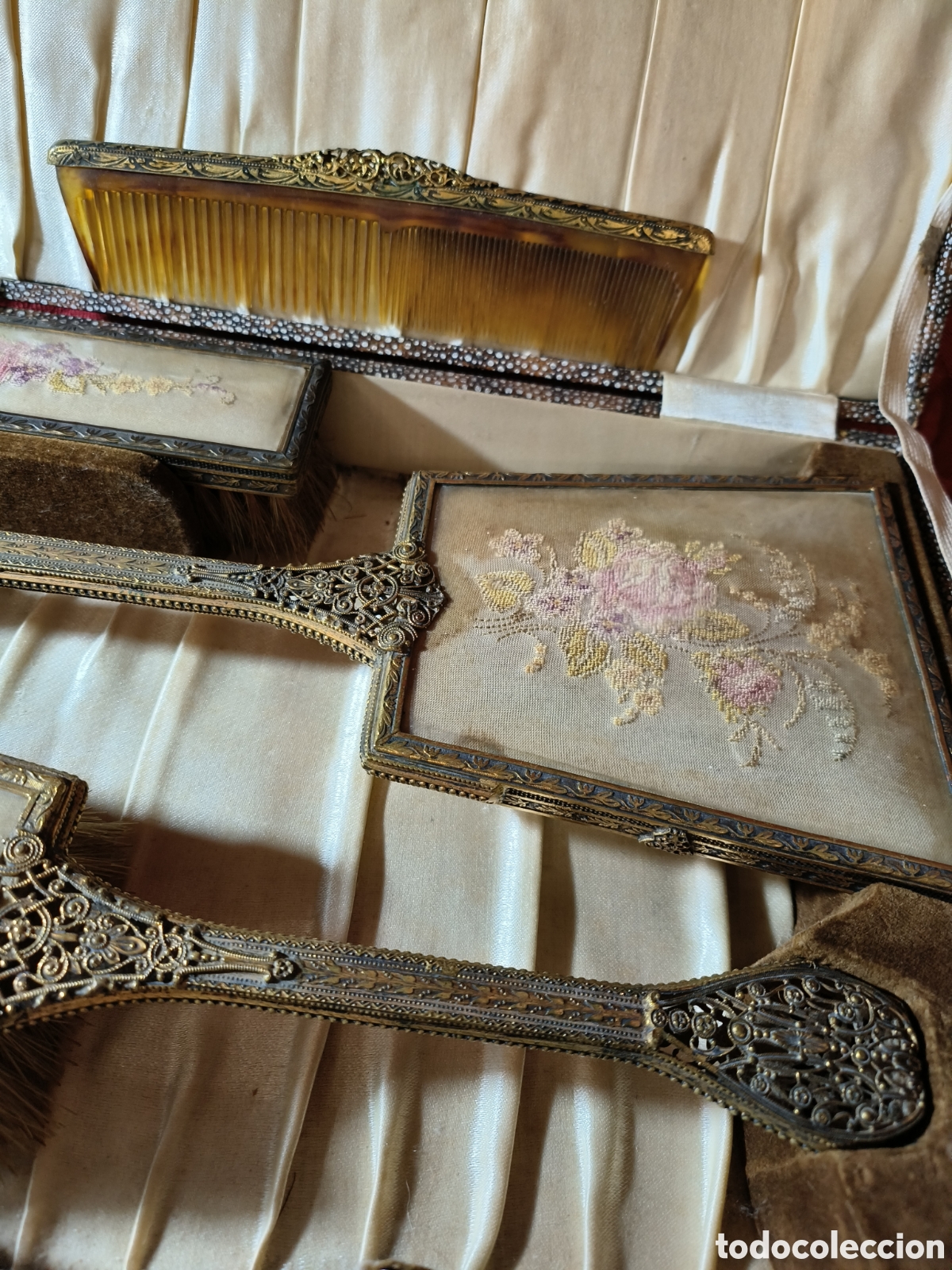 Antig&uuml;edades: Juego tocador en filigrana - Foto 3