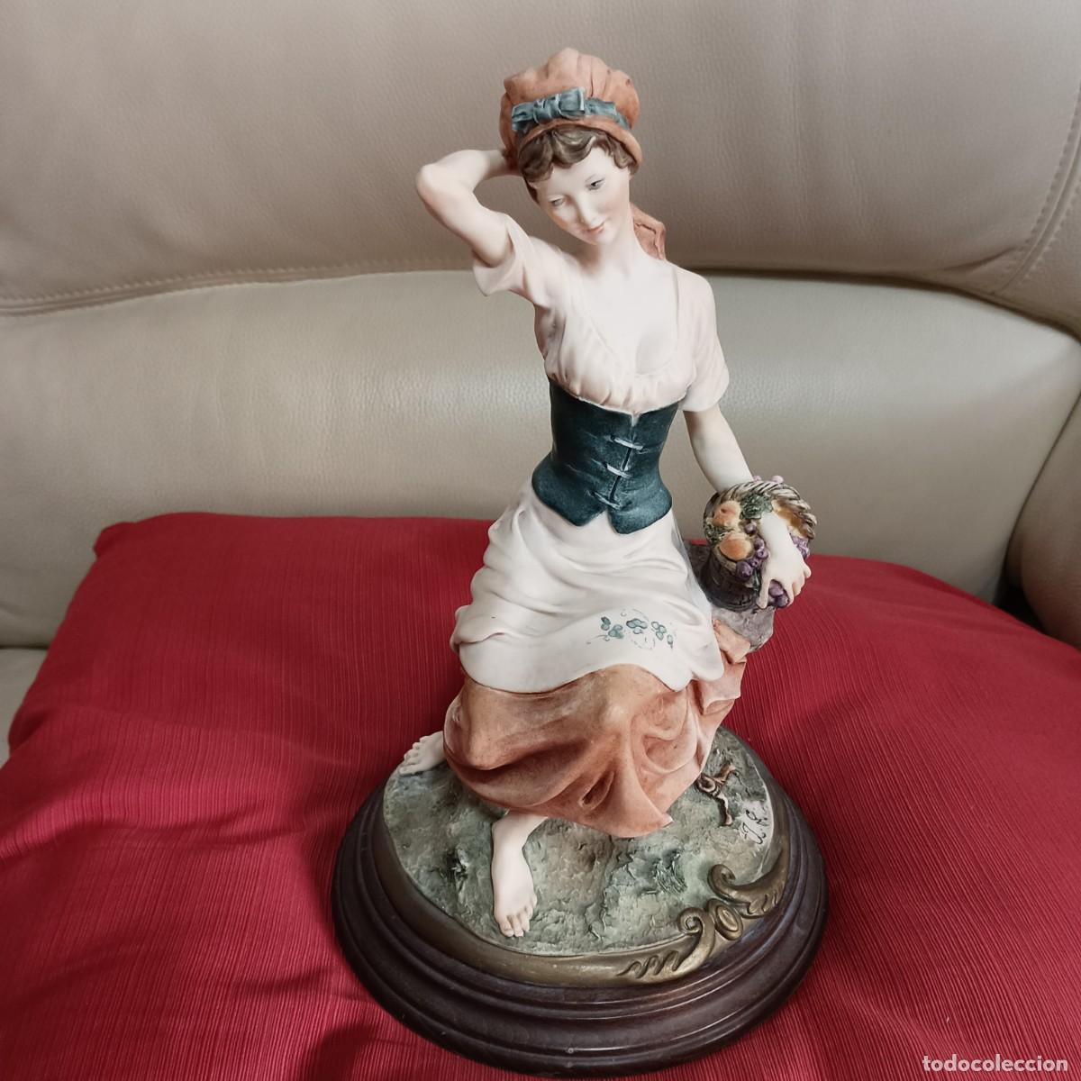 Antig&uuml;edades: CAPODIMONTE DAMA CON CESTO DE FRUTAS DE GIUSEPPE ARMANI - Foto 1