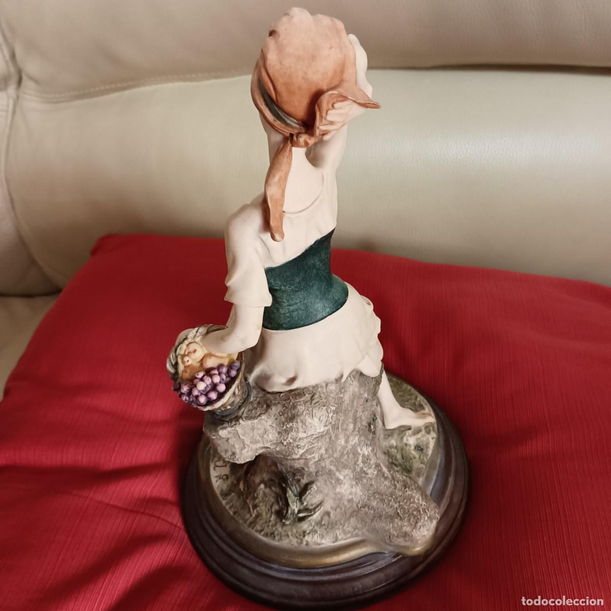 Antig&uuml;edades: CAPODIMONTE DAMA CON CESTO DE FRUTAS DE GIUSEPPE ARMANI - Foto 2