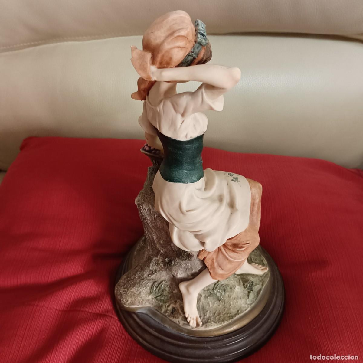 Antig&uuml;edades: CAPODIMONTE DAMA CON CESTO DE FRUTAS DE GIUSEPPE ARMANI - Foto 4