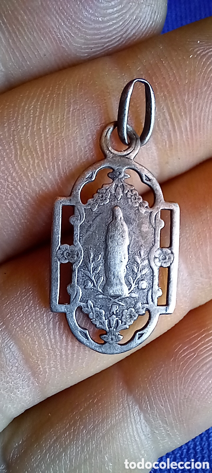 Antig&uuml;edades: PEQUE&Ntilde;A MEDALLA VIRGEN - Foto 2