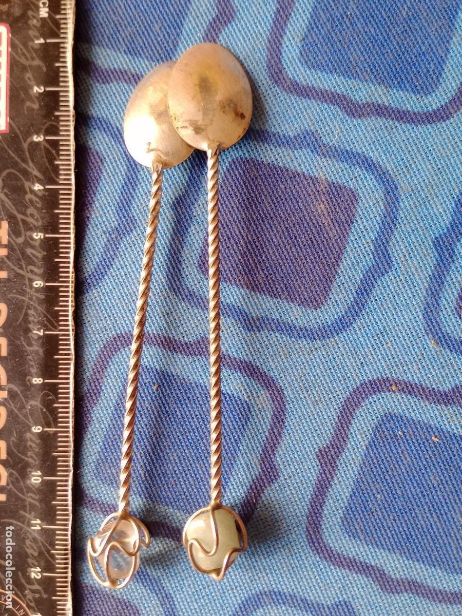 Antig&uuml;edades: 2 cucharillas plateadas con piedra - Foto 2