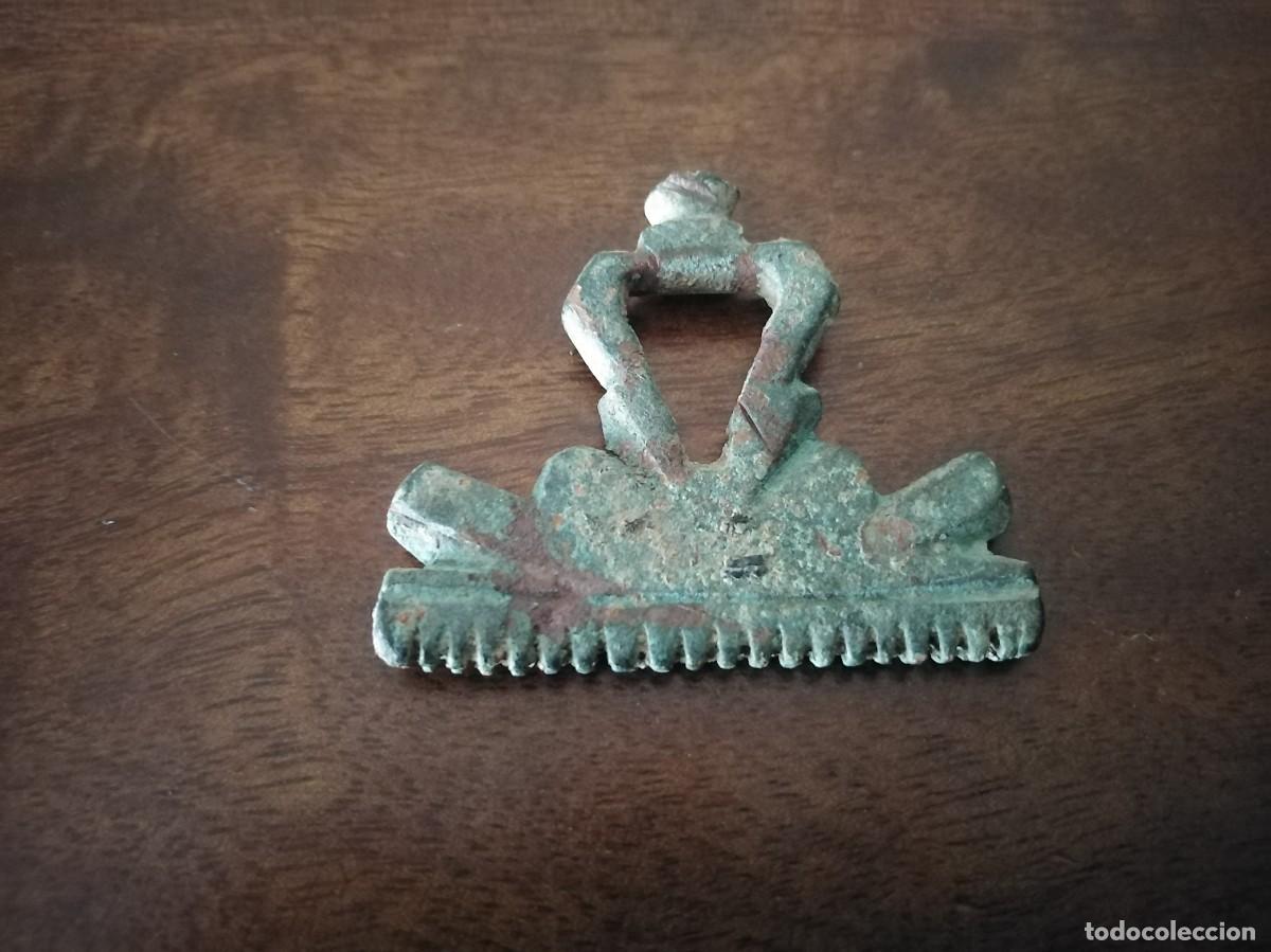 Antig&uuml;edades: Sello para cer&aacute;mica. Muy antiguo.