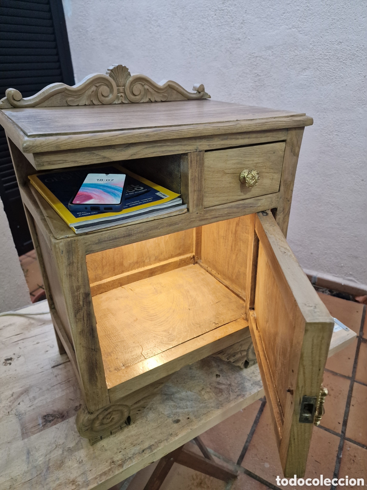 Antig&uuml;edades: Mesita telefonera - Foto 10