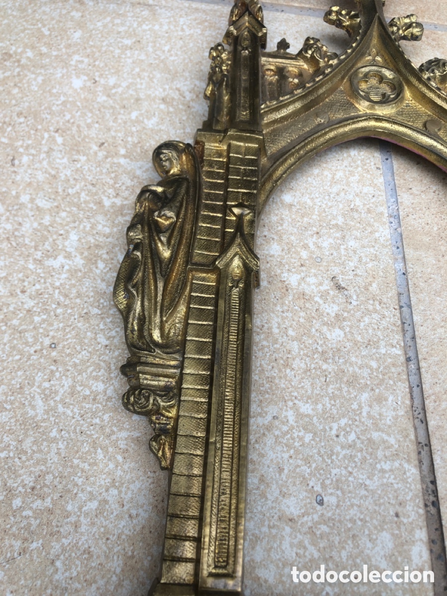 Antig&uuml;edades: Sacra Siglo XX de bronce - Foto 2