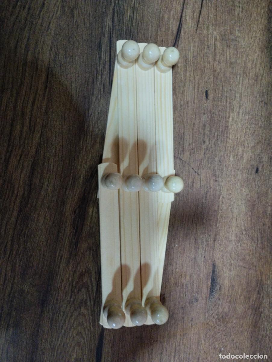 Antig&uuml;edades: perchero acordeon de madera-nuevo - Foto 2