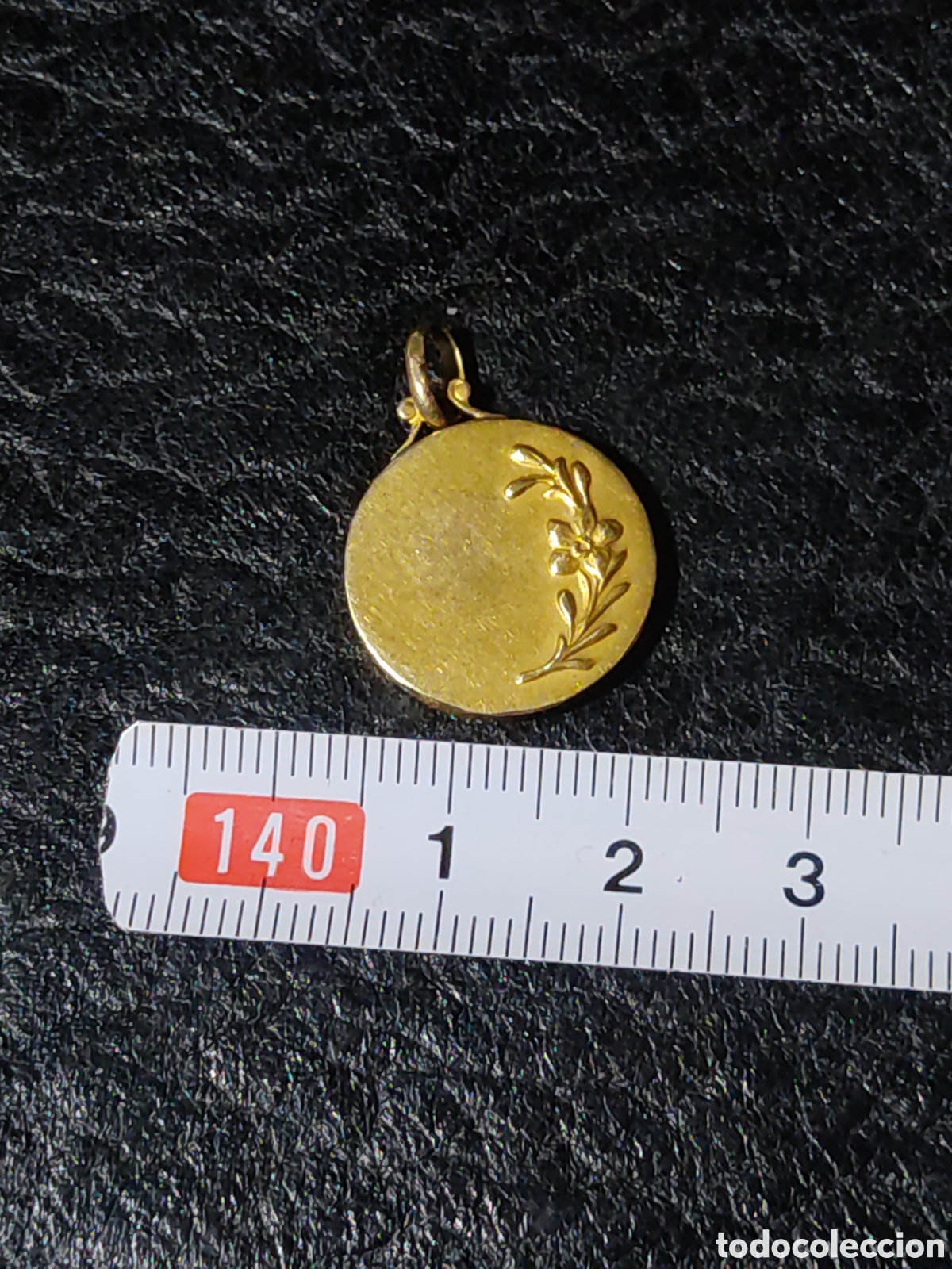 Antig&uuml;edades: Medalla &aacute;ngel,querub&iacute;n chapada en oro,con contraste. - Foto 3