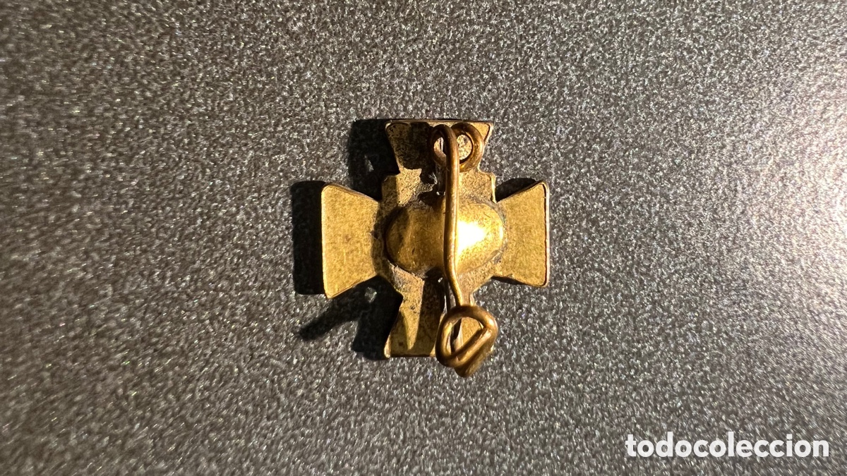 Antig&uuml;edades: INSIGNIA AGUJA PIN RELIGIOSA - Foto 2