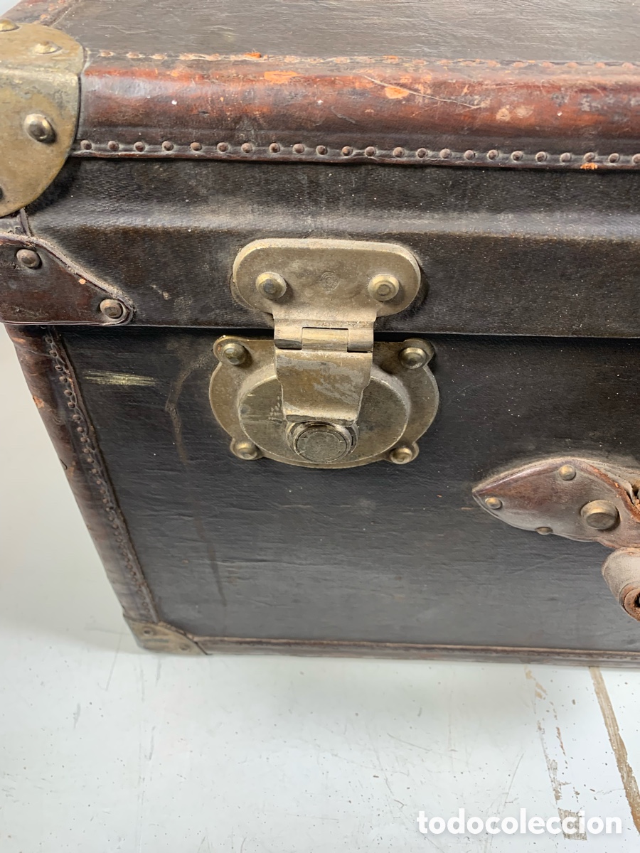 Antig&uuml;edades: 01_ Ba&uacute;l de viaje - Foto 2