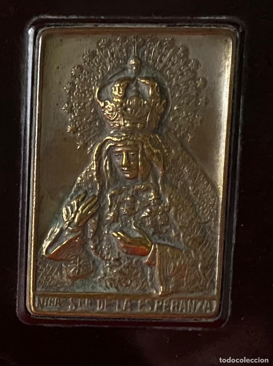 Antig&uuml;edades: 224-12. Poder&iacute;o. La virgen de los Reyes, La esperanza y El Gran Poder. Baquelita. 1.920. - Foto 4