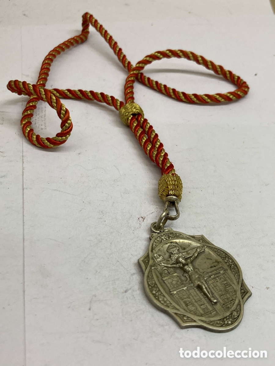 Antig&uuml;edades: Medalla de metal religiosa /ESC3 - Foto 1