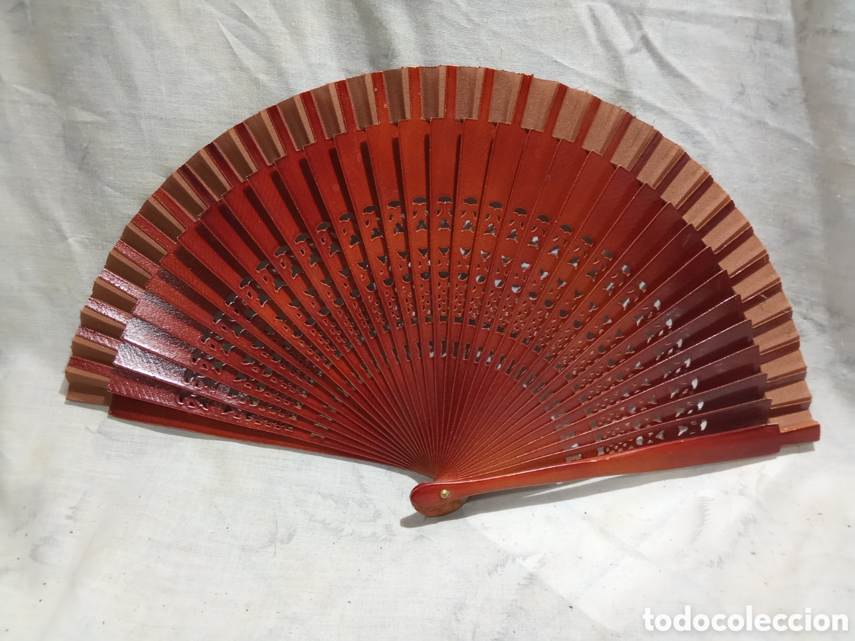 Antig&uuml;edades: ELEGANTE ABANICO DE MADERA - Foto 3