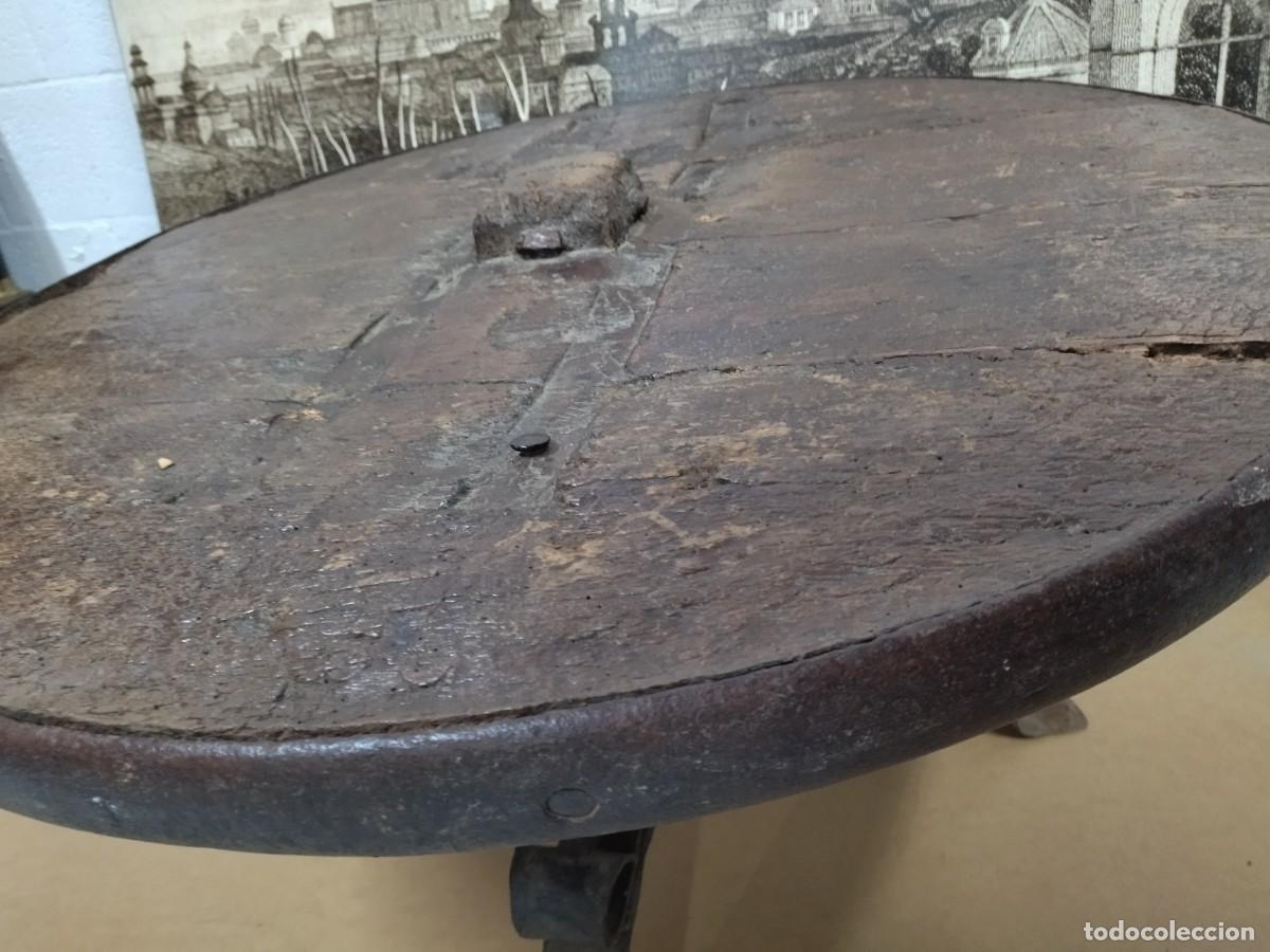 Antig&uuml;edades: Mesa de rueda de carro y forja de hierro - Foto 17